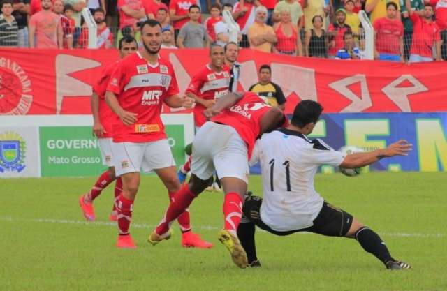 Campeonato ter&aacute; tr&ecirc;s jogos, com disputa de lideran&ccedil;a neste domingo
