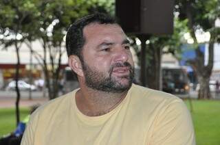 Maicon criticou a falta de informação dos motorista do Estado (Foto: Marcelo Calazans)
