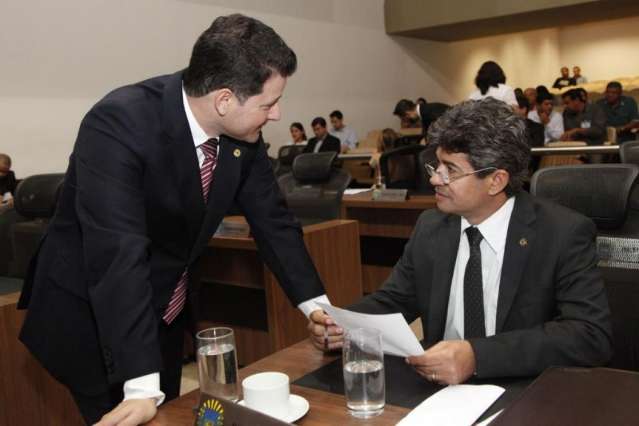 Sindicato pede apoio dos deputados para aumentar benef&iacute;cio &agrave; agentes de sa&uacute;de