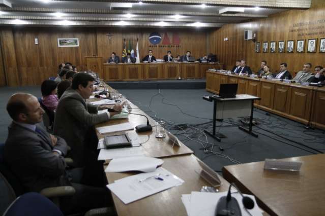 Conselho repudia presidente da OAB-MS e quer J&uacute;lio fora da entidade