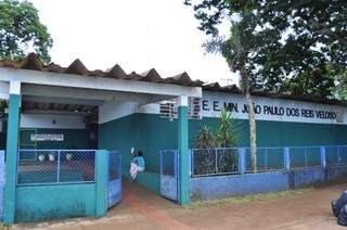 Falsificação teria ocorrido em escola tradicional da rede pública de Dourados (Foto: Eliel Oliveira)