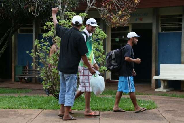 &lsquo;N&atilde;o sei o que vai ser da minha vida&rsquo;, afirma despejado de abrigo municipal