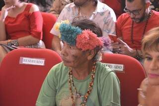 Damiana, exemplo da resistência Guarani-Kaiowá em Apyca&#039;í. (Foto: Thailla Torres)