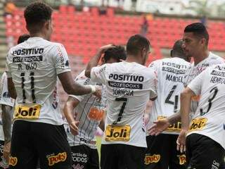 Jogadores do Timão celebram contra o Deportivo Lara (Foto: Daniel Augusto Jr./Ag. Corinthians)