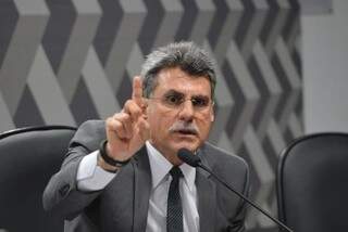 Líder do governo no Senado, Romero Jucá (PMDB-RR) (Foto: Fábio Pozzebom/Agência Brasil)