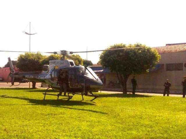 Com helic&oacute;ptero e apoio de Goi&aacute;s e Minas, pol&iacute;cia ca&ccedil;a ladr&otilde;es de banco