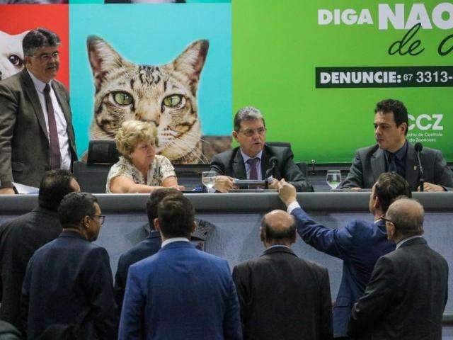 Vereadores pedem vista do projeto sobre Refis de regulariza&ccedil;&atilde;o fundi&aacute;ria 