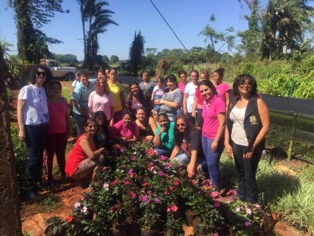 Curso de jardinagem capacita detentas enquanto cumprem penas em pres&iacute;dio 