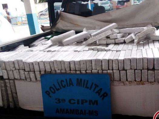 Homem &eacute; preso com 610 quilos de maconha que seria levada para S&atilde;o Paulo