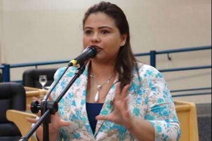  Grazielle Machado n&atilde;o foi convidada, mas aceitaria ser vice de Giroto