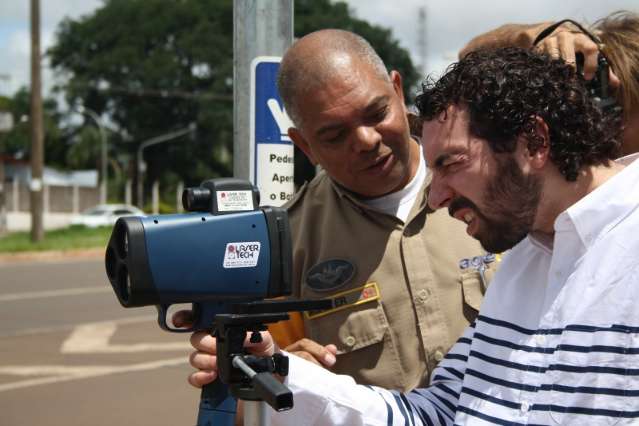 Pesquisa avaliar&aacute; velocidade e uso &aacute;lcool entre motoristas da Capital