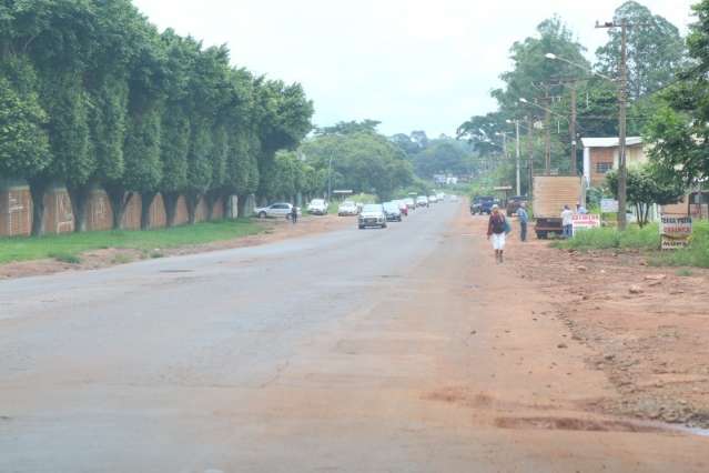 Governo assina contratos de R$ 14,7 milh&otilde;es para duplicar avenida