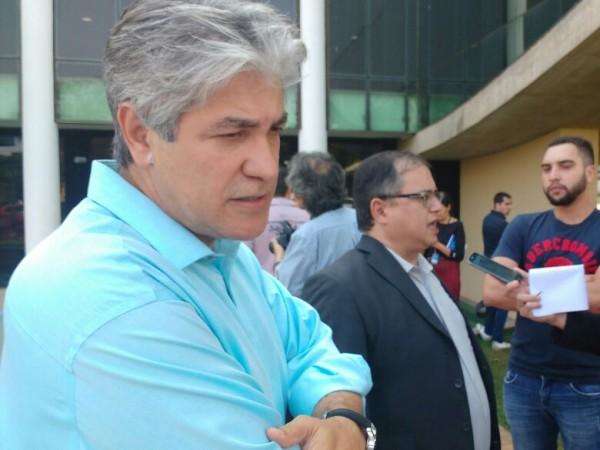 Candidato do PT &agrave; Prefeitura da Capital faz &#039;voto de pobreza&#039;