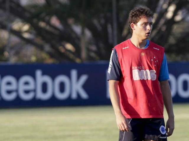  Barcelona libera e Keirrison volta ao Coritiba por empr&eacute;stimo