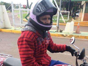 Com a greve, servente sai do Detran sem retirar moto apreendida