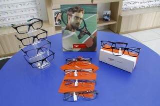 Speedo é outra marca internacional em destaque no Mercadão dos Óculos.