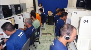 Curso de informática é um dos oferecidos aos internos do IPCG. (Foto:Divulgação)