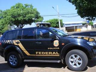 Carro da Polícia Federal em rua da Capital (Foto: Marina Pacheco/Arquivo)