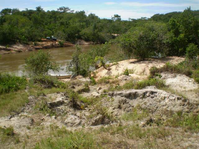  Propriet&aacute;rio rural &eacute; multado em R$ 50 mil por eros&otilde;es no Rio Verde