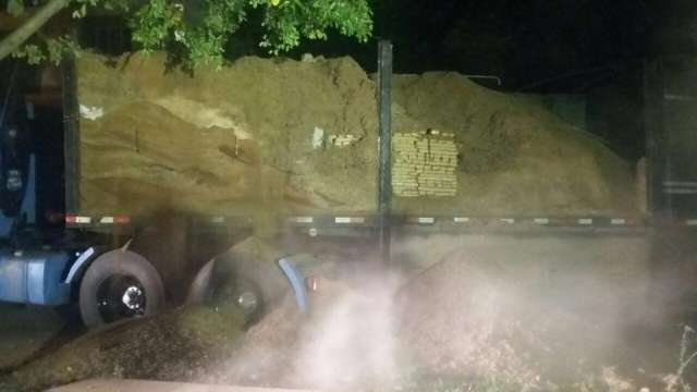 Quase tr&ecirc;s toneladas de maconha de MS s&atilde;o apreendidas no Rio de Janeiro 