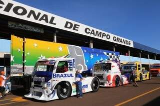 O circo da Fórmula Truck já movimenta o autódromo de Campo Grande. Corrida é no domingo (Foto: Divulgação)