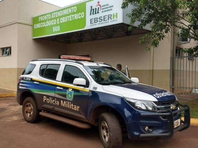 Adolescente d&aacute; &agrave; luz e deixa filha debaixo do tanque de lavar roupa