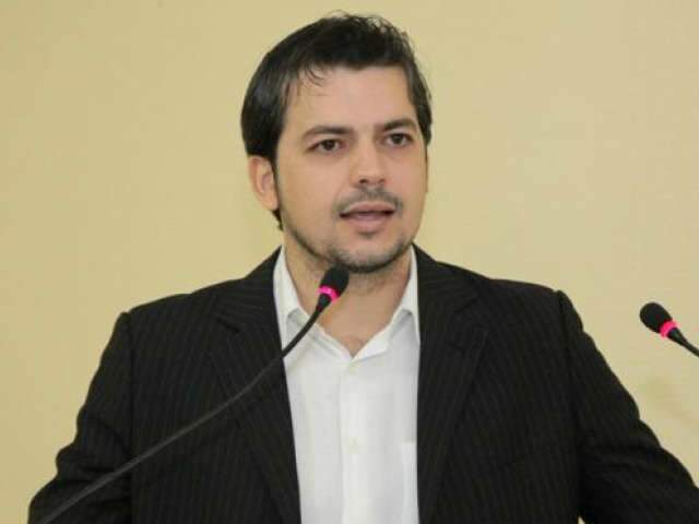  Alu&iacute;zio lidera disputa &agrave; Prefeitura de Coxim, aponta pesquisa