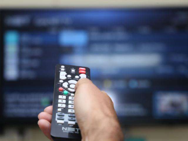 Servi&ccedil;o de TV por assinatura perde 7,2 mil clientes em um ano no Estado