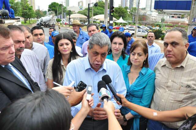  Governador diz que na ter&ccedil;a-feira mostra inqu&eacute;ritos sobre &lsquo;boicote&rsquo; na Iagro