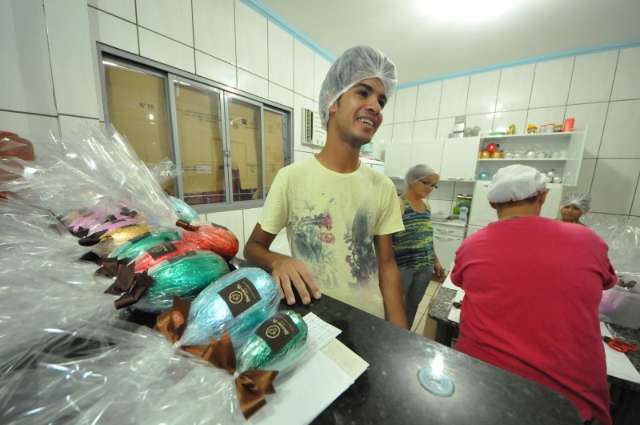 Venda de ovos de P&aacute;scoa d&aacute; lucro de R$ 1 mil e rende at&eacute; R$ 15 mil bruto