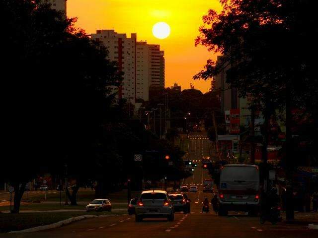 Temperaturas sobem  e instituto alerta para baixa umidade relativa do ar 