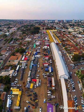 Calor n&atilde;o desanima e centenas de pessoas acompanham provas do Rally dos Sert&otilde;es