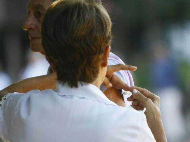 Campanha de vacina&ccedil;&atilde;o contra a gripe come&ccedil;a na 2&ordf; feira para 80 mil idosos 