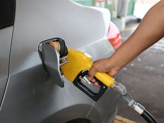 Valor da gasolina tem leve alta e fecha semana com m&eacute;dia de R$ 4,04 em MS