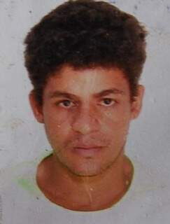 Vanderlei Ferreira da Silva continua foragido. (Foto: Divulgação)