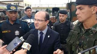 Secretário de Segurança fala sobre operação em presídio (Foto: Adilson Domingos)