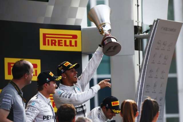 Hamilton vence GP da It&aacute;lia e continua na lideran&ccedil;a do campeonato