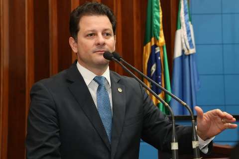 Deputados votam projeto que prev&ecirc; ressarcimento de IPVA a v&iacute;tima de roubo