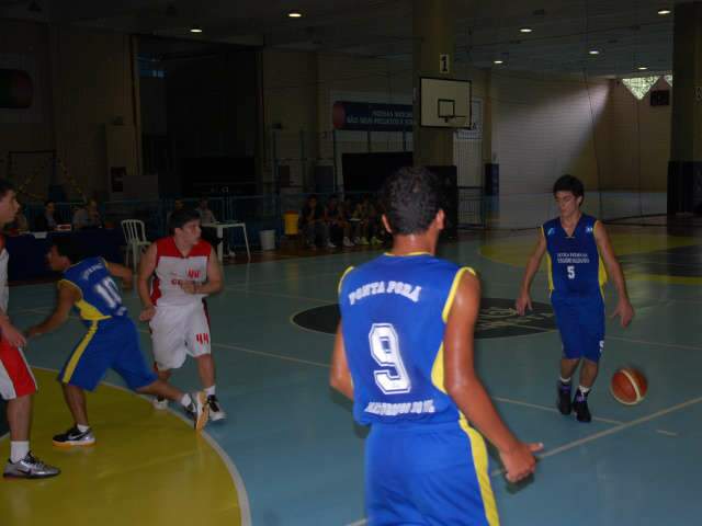  Basquete masculino de MS vence mais uma nas Olimp&iacute;adas Escolares