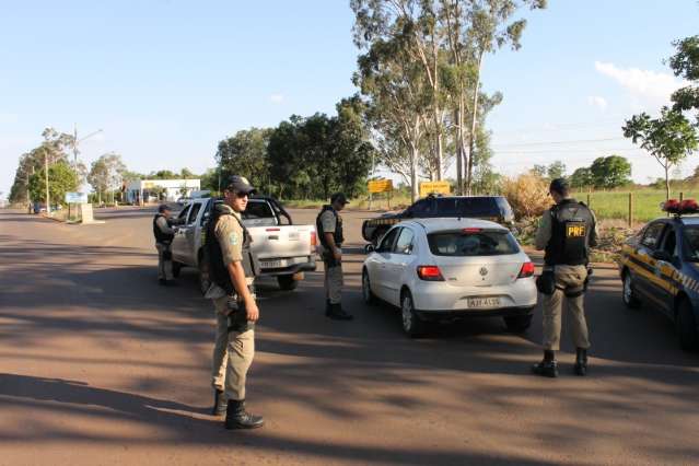 Opera&ccedil;&atilde;o da PRF tem foco em carros com destino a S&atilde;o Paulo