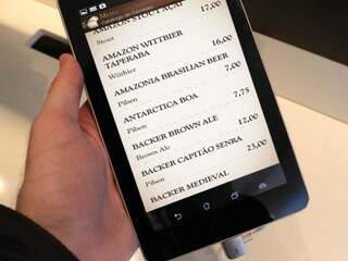 Aplicativo do Mercearia bar elenca 150 tipos de cervejas vendidas no local. (Foto: Divulgação)