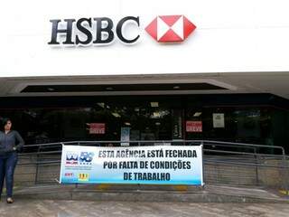 Funcion&aacute;rios do HSBC cruzam os bra&ccedil;os e ag&ecirc;ncias n&atilde;o abrem hoje 
