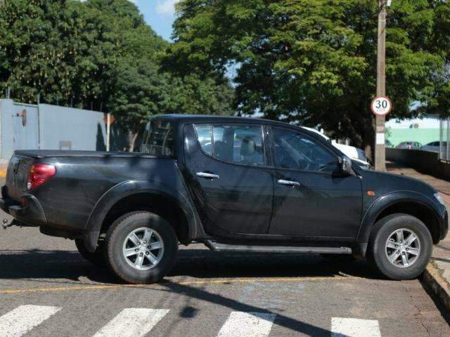 PRF apreende camionete com placas de SC por suspeita de adultera&ccedil;&atilde;o