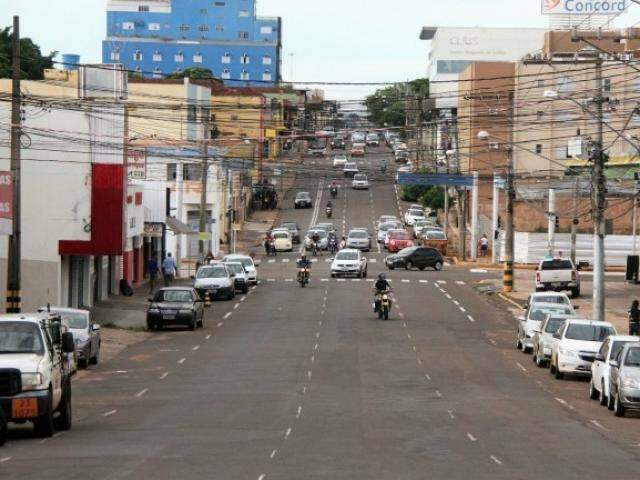 ﻿Prefeitura quer 21 equipes na rua para realizar reparos na ilumina&ccedil;&atilde;o p&uacute;blica