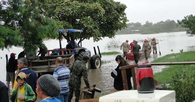Fam&iacute;lias desabrigadas por causa da chuva voltam para casa amanh&atilde;