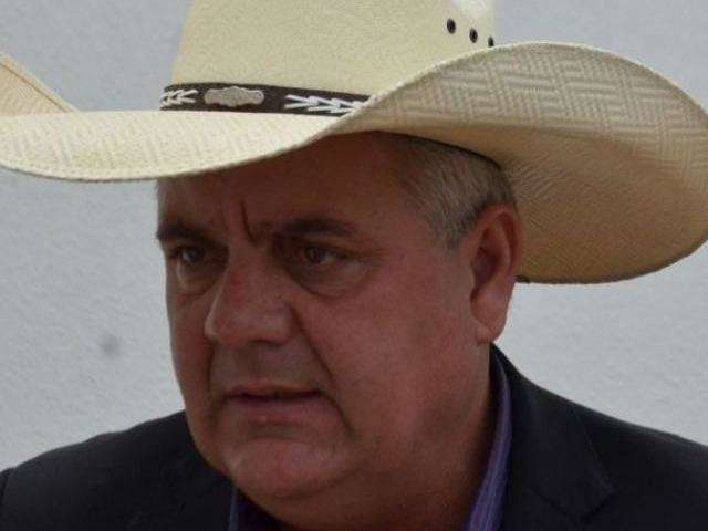 Prefeito lamenta fracasso na venda de f&aacute;brica e aposta em nova licita&ccedil;&atilde;o 