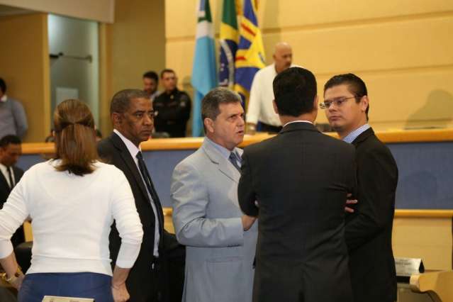 Oposi&ccedil;&atilde;o vai pedir vota&ccedil;&atilde;o em bloco para n&atilde;o enfraquecer Processante