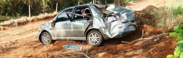  Mulher morre em acidente de tr&acirc;nsito na BR-267 em Bataguassu