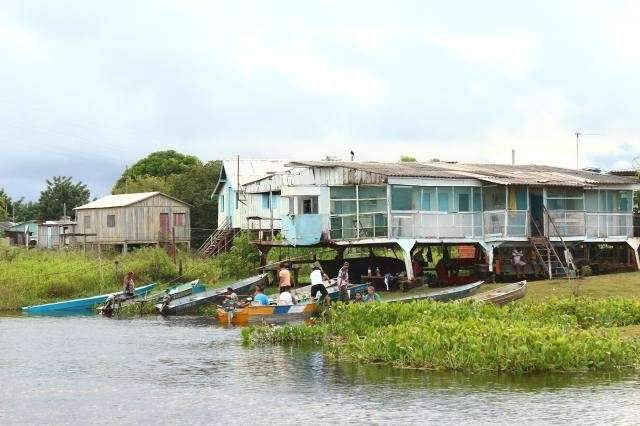 N&uacute;mero de pescadores profissionais no Pantanal quase dobrou em um ano