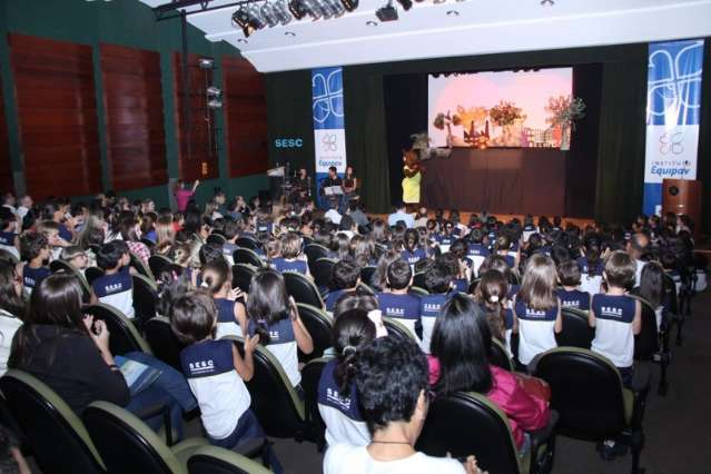 Instituto comemora um ano com apresenta&ccedil;&otilde;es culturais 